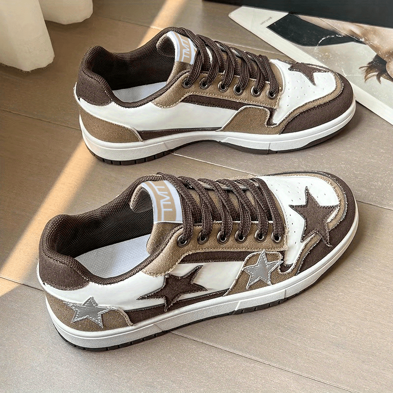 Women's Star Pattern Skate Shoes Casual Lace Up Outdoor Sneakers