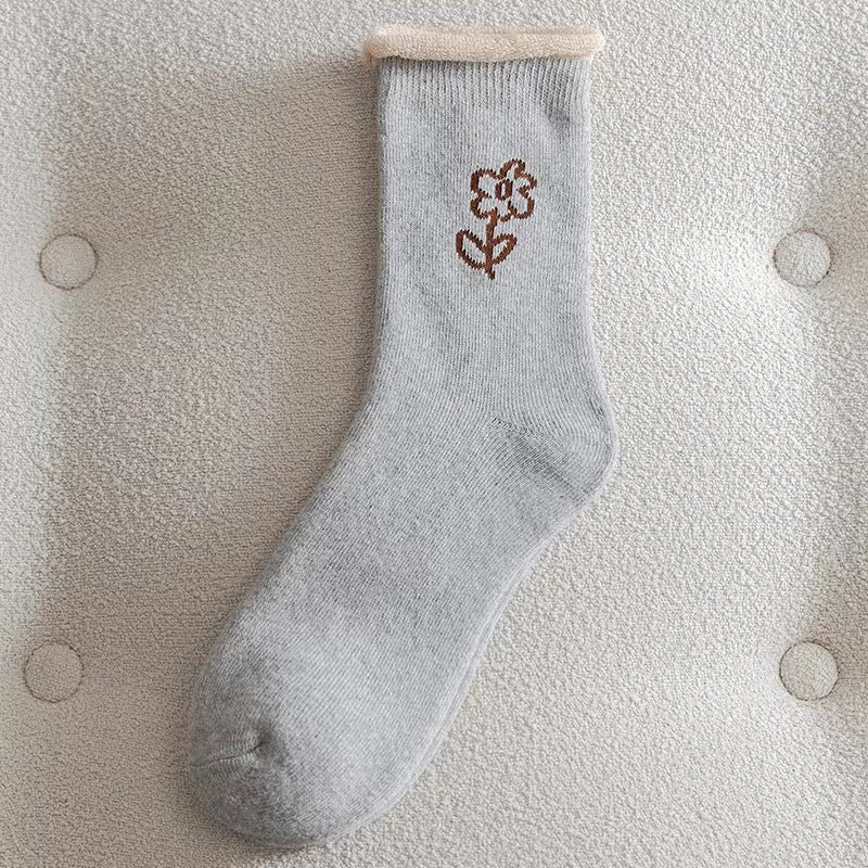 5 Pairs Women's Winter Floral Fuzzy Thermal Mid Tube Socks