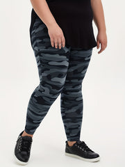 Women's Plus Camo High Rise Stretch Yoga Leggings