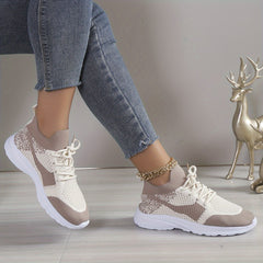 Women's Mesh Breathable Sports Shoes Lightweight Travel Shoes