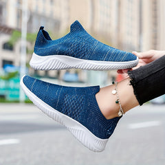 Women's Breathable Slip On Sports Shoes Low Top Casual Walking Shoes