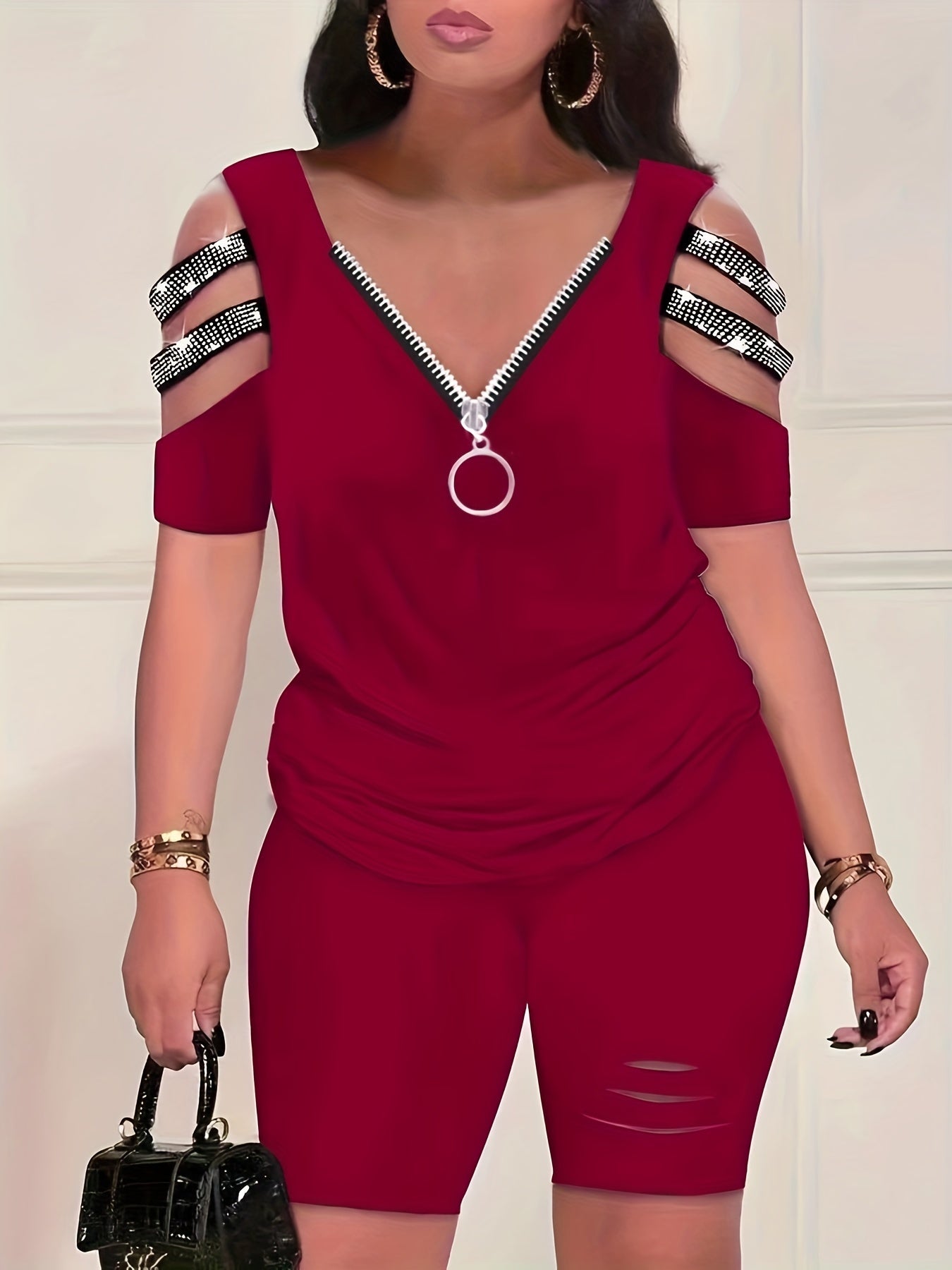 Plus Size Rhinestone Decor Cut Out Sleeve Top & Ripped Shorts Set