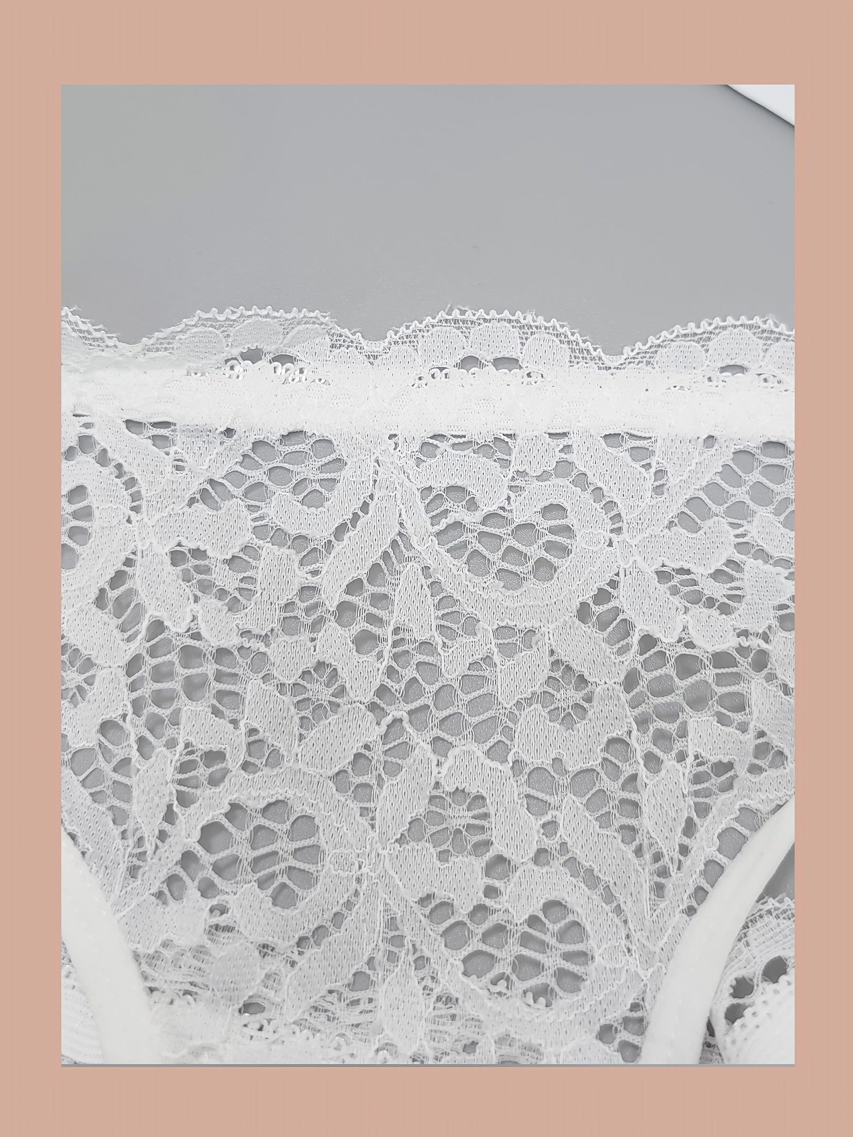 Sexy Lace Thongs with Scallop Trim, Set of 3