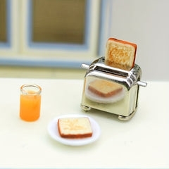 1:12 Mini Metal Toaster Dollhouse Accessory with 2 Resin Toasts