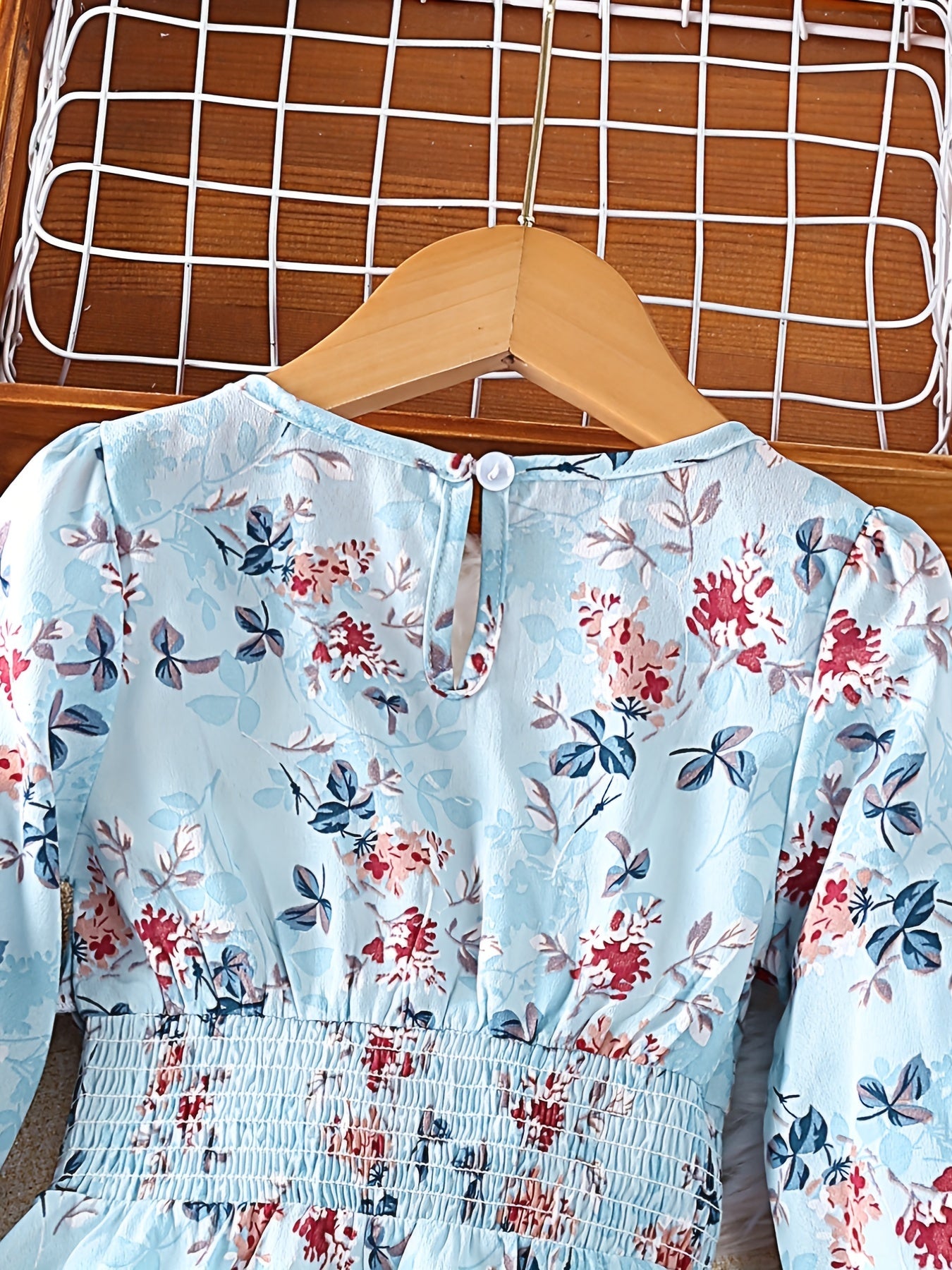 Girls Shirred Waist V Neck Flowers Dress for Spring and Autumn