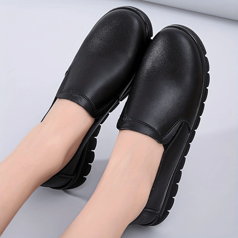 Women's Flat Casual Loafers Soft Slip On Shoes