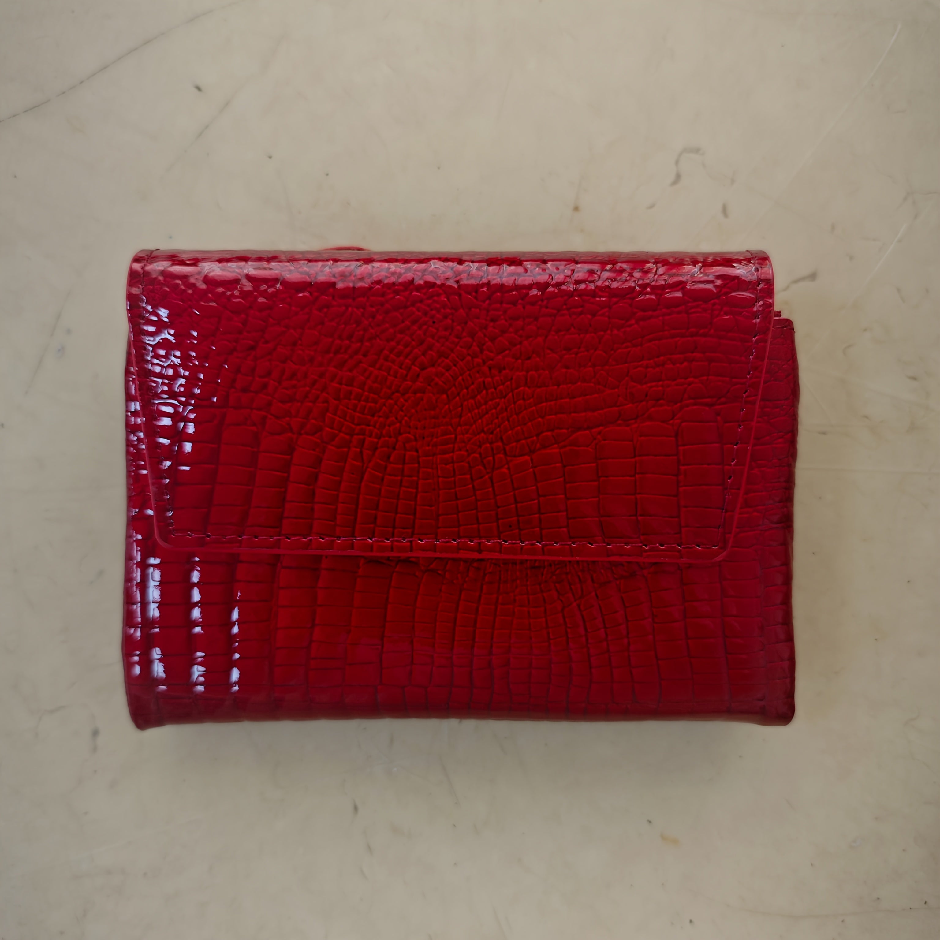 Green Croc Texture Wallet with Triple Magnetic Closure