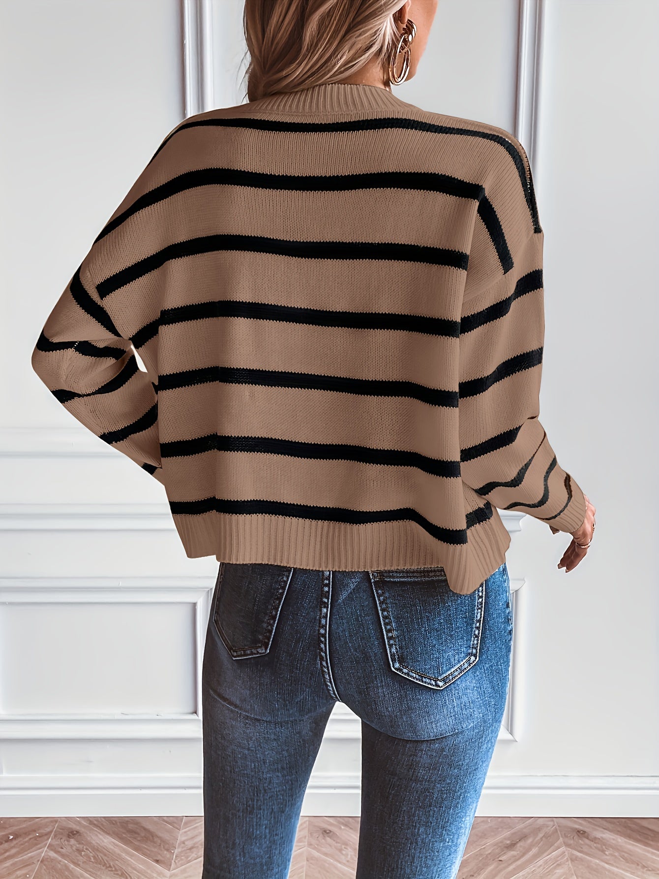 Striped Pattern Crew Neck Knitted Top Long Sleeve Pullover Sweater