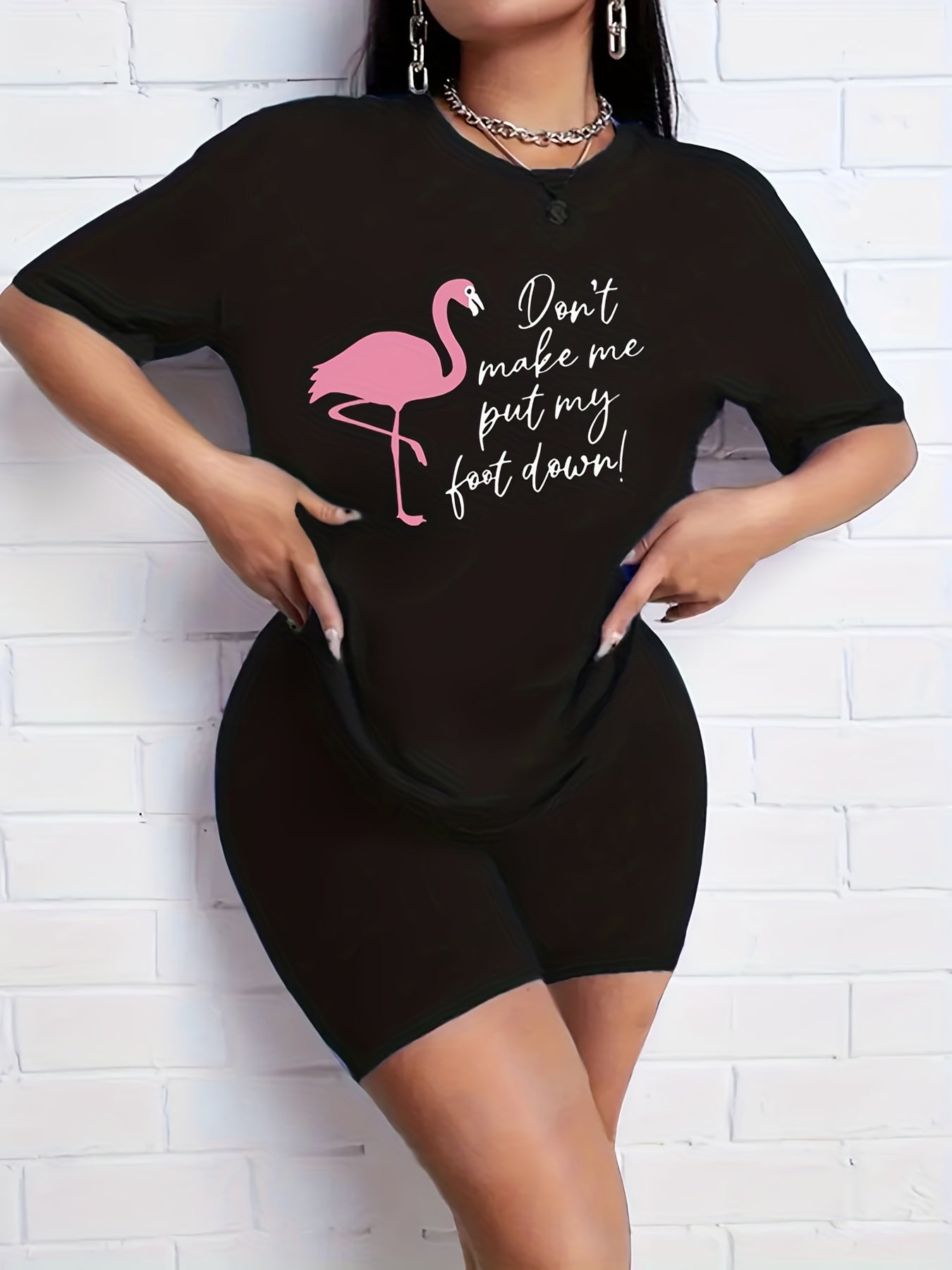 Flamingo Print T-shirt & Solid Shorts Set Women's Activewear