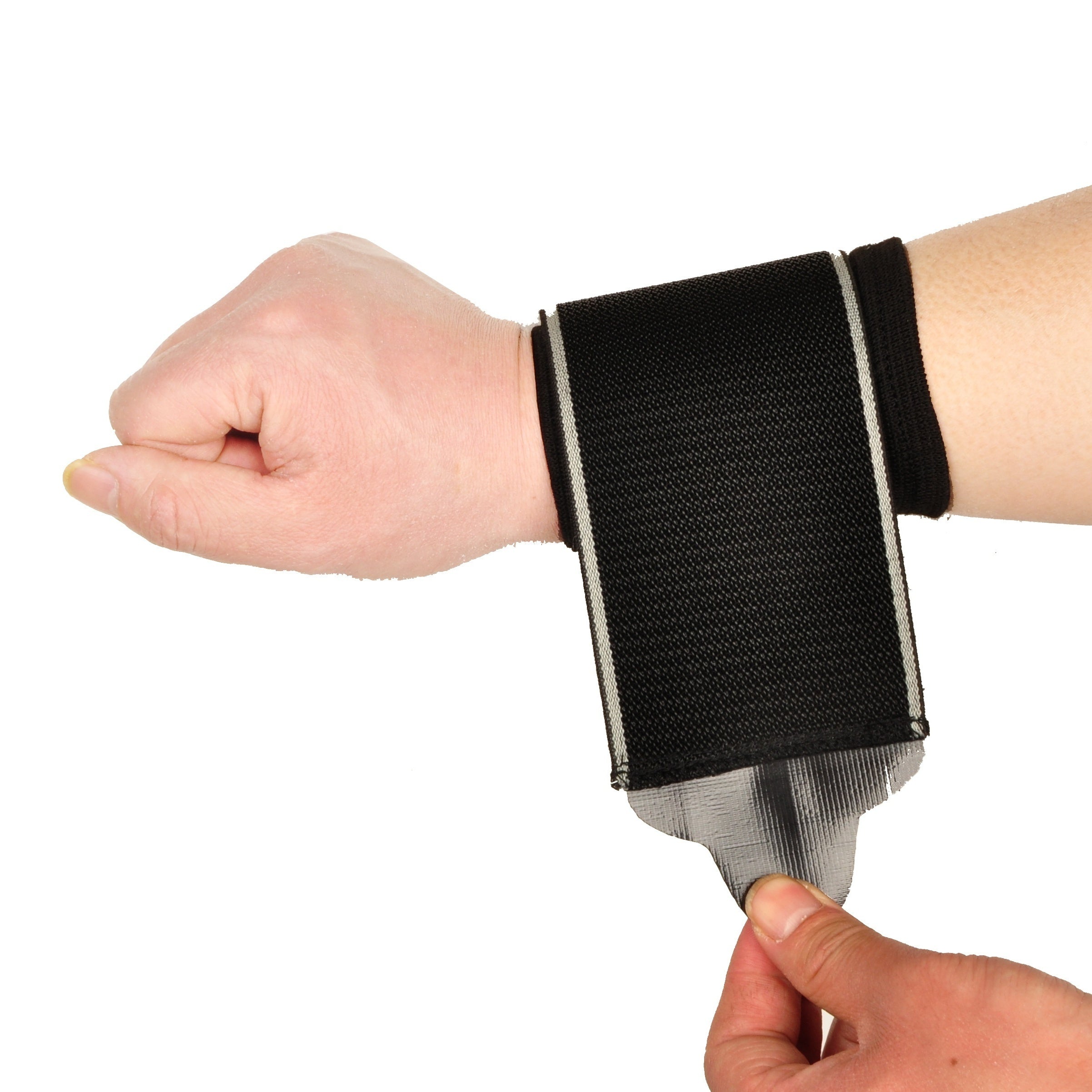 Breathable Wrist Wraps for Enhanced Workouts