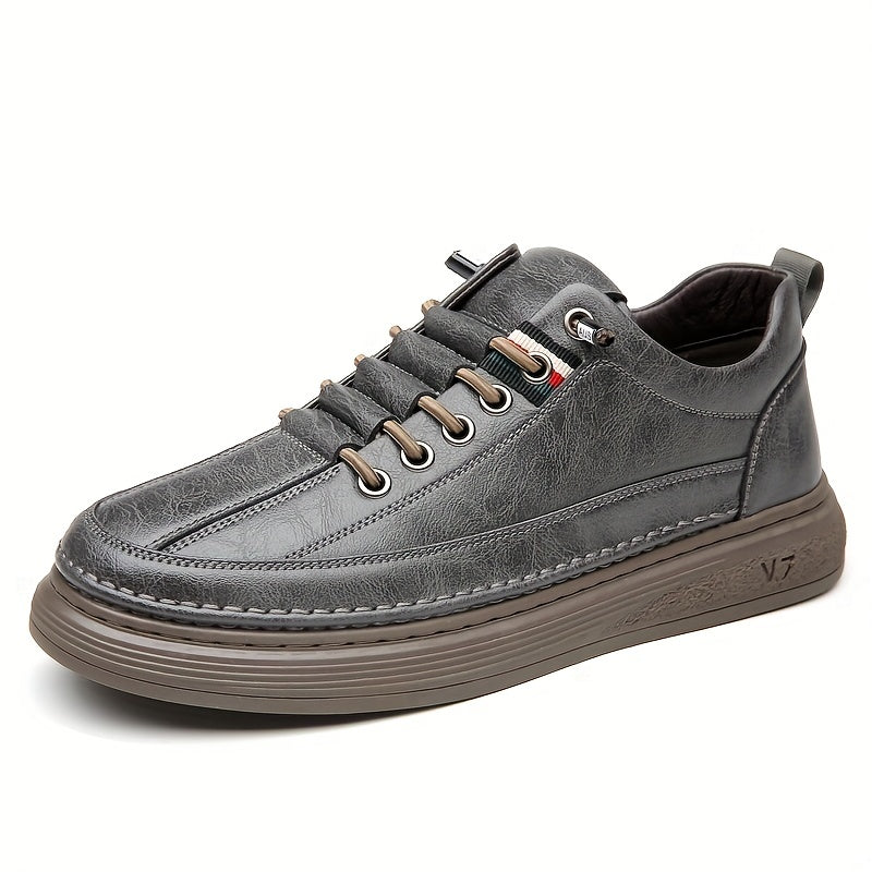 Men's Faux Leather Lace Up Skate Shoes Lightweight Comfy Non slip Sneakers