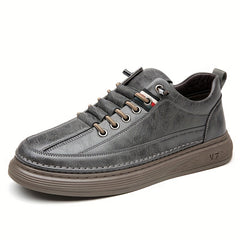 Men's Faux Leather Lace Up Skate Shoes Lightweight Comfy Non slip Sneakers