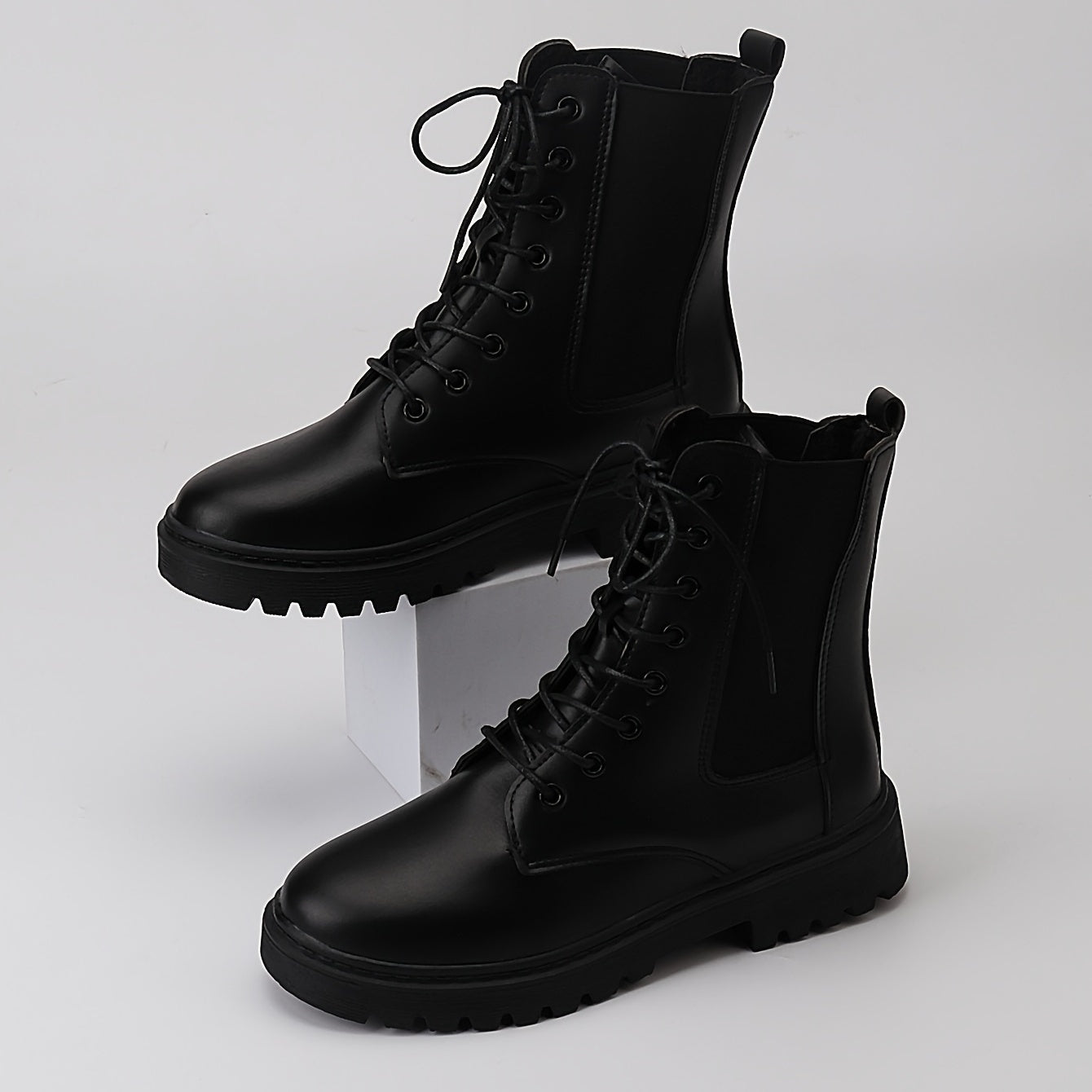 Women's Lace Up Combat Boots Faux Leather Fashionable Boots