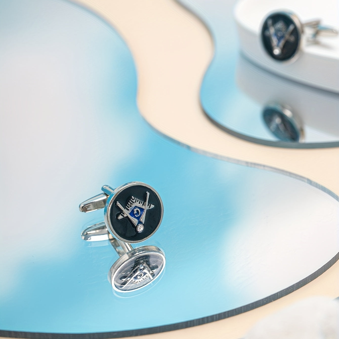 Round Leaf Cufflinks Stainless Steel Glossy Men's French Cufflinks