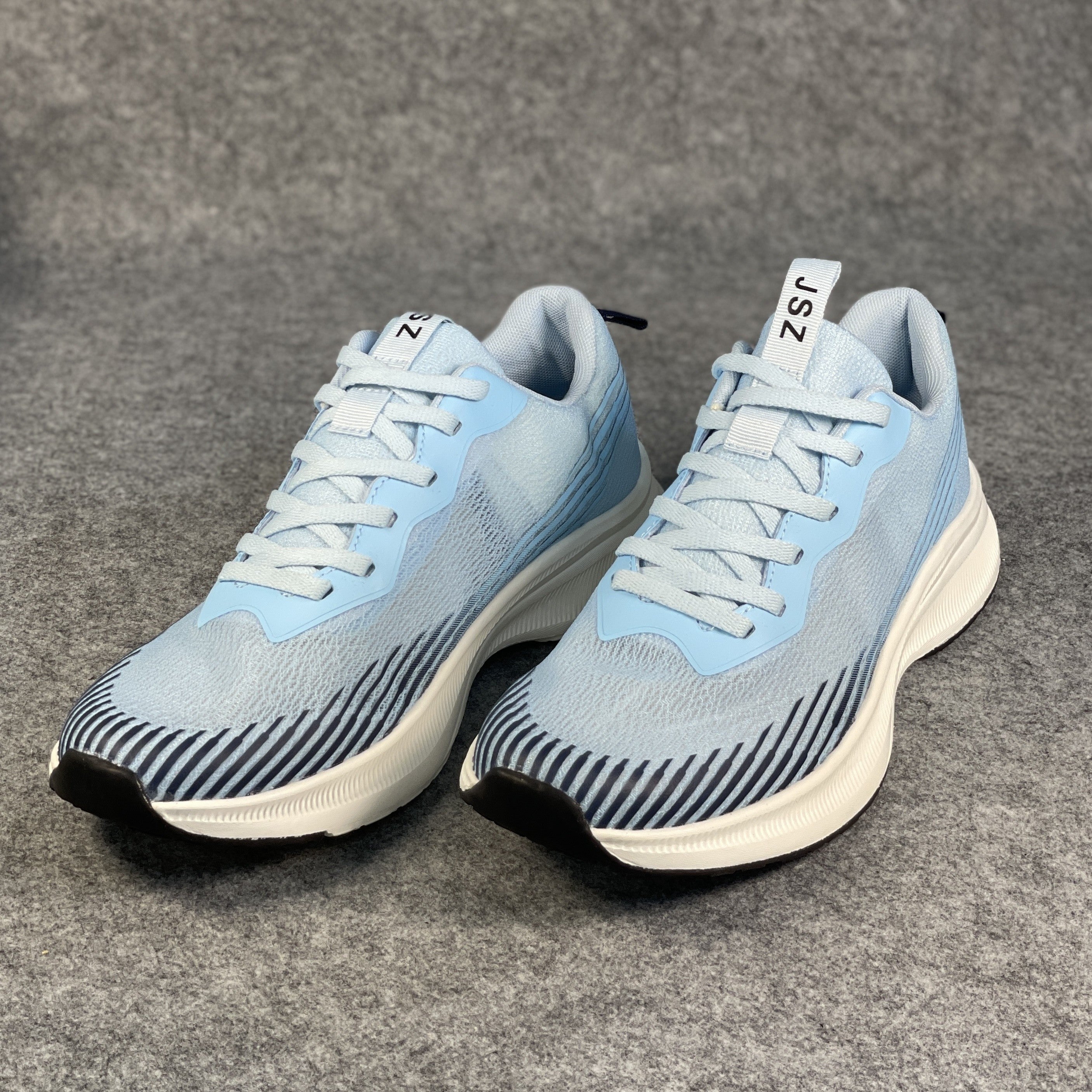 Men's Breathable Non Slip Running Shoes - Soft Sole Sneakers