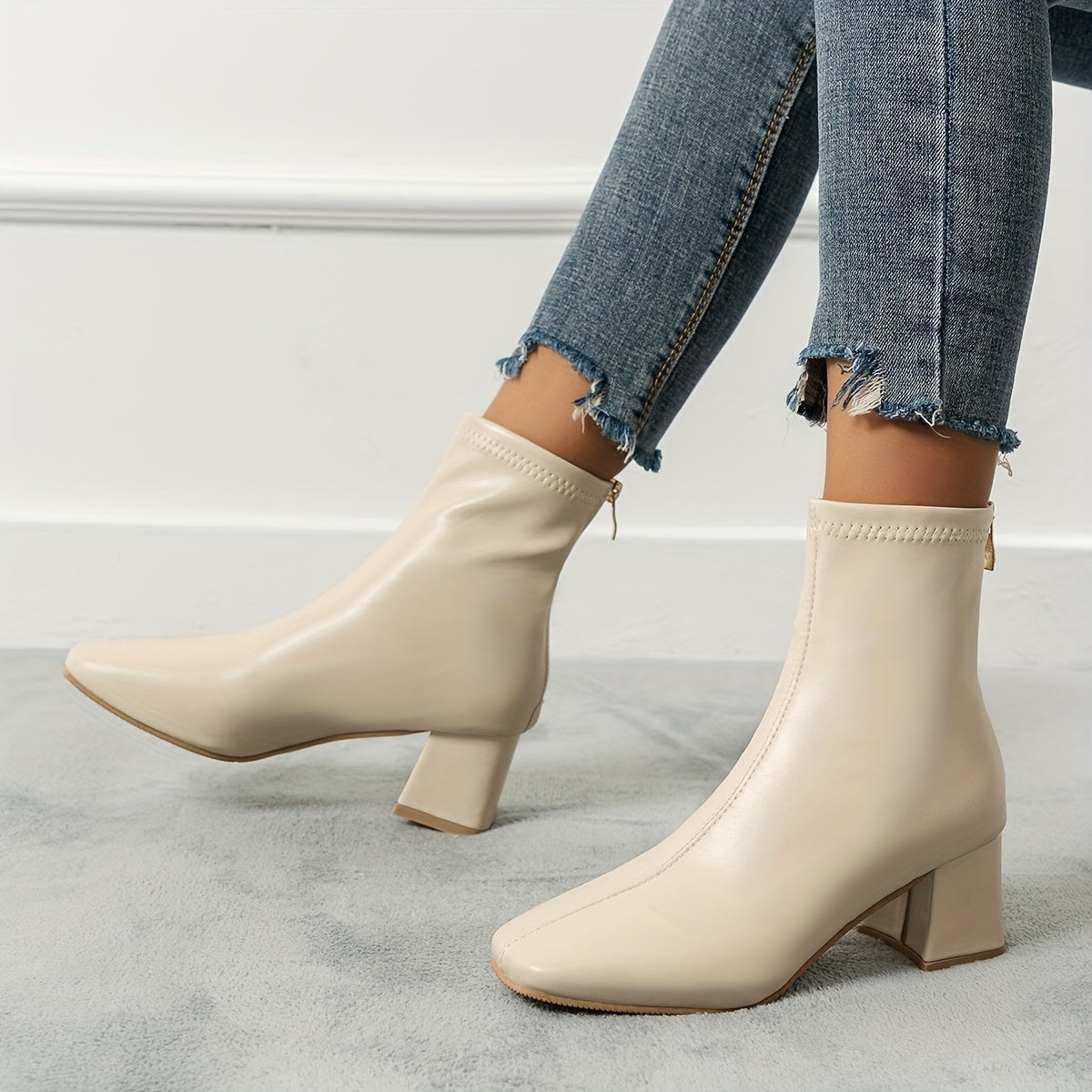 Women's Chunky Heel Combat Boots Back Zipper Short Boots