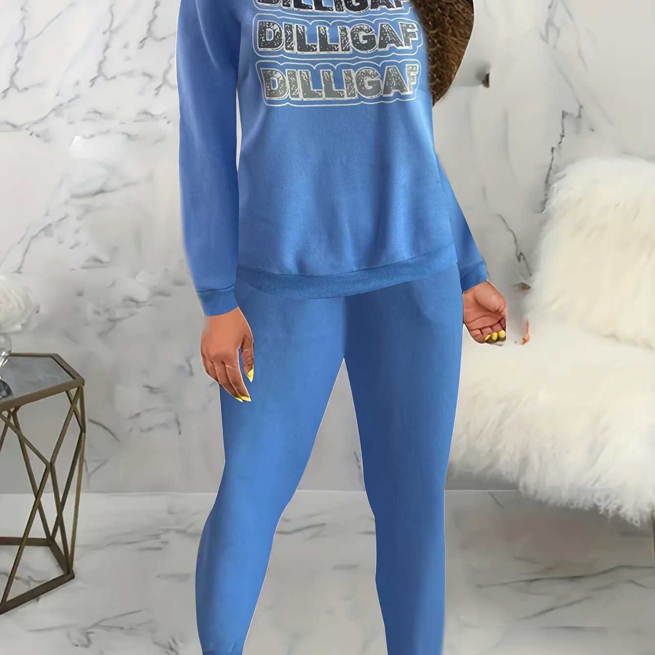 Outfit: Women's Letter Print Sweatshirt & Pants Set