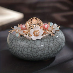 Chinese Bridal Wedding Accessories Set Floral U shaped Hairpin Earrings Set