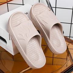 Men's Flame Pattern Cloud Slides Slippers Lightweight Non Slip Shoes