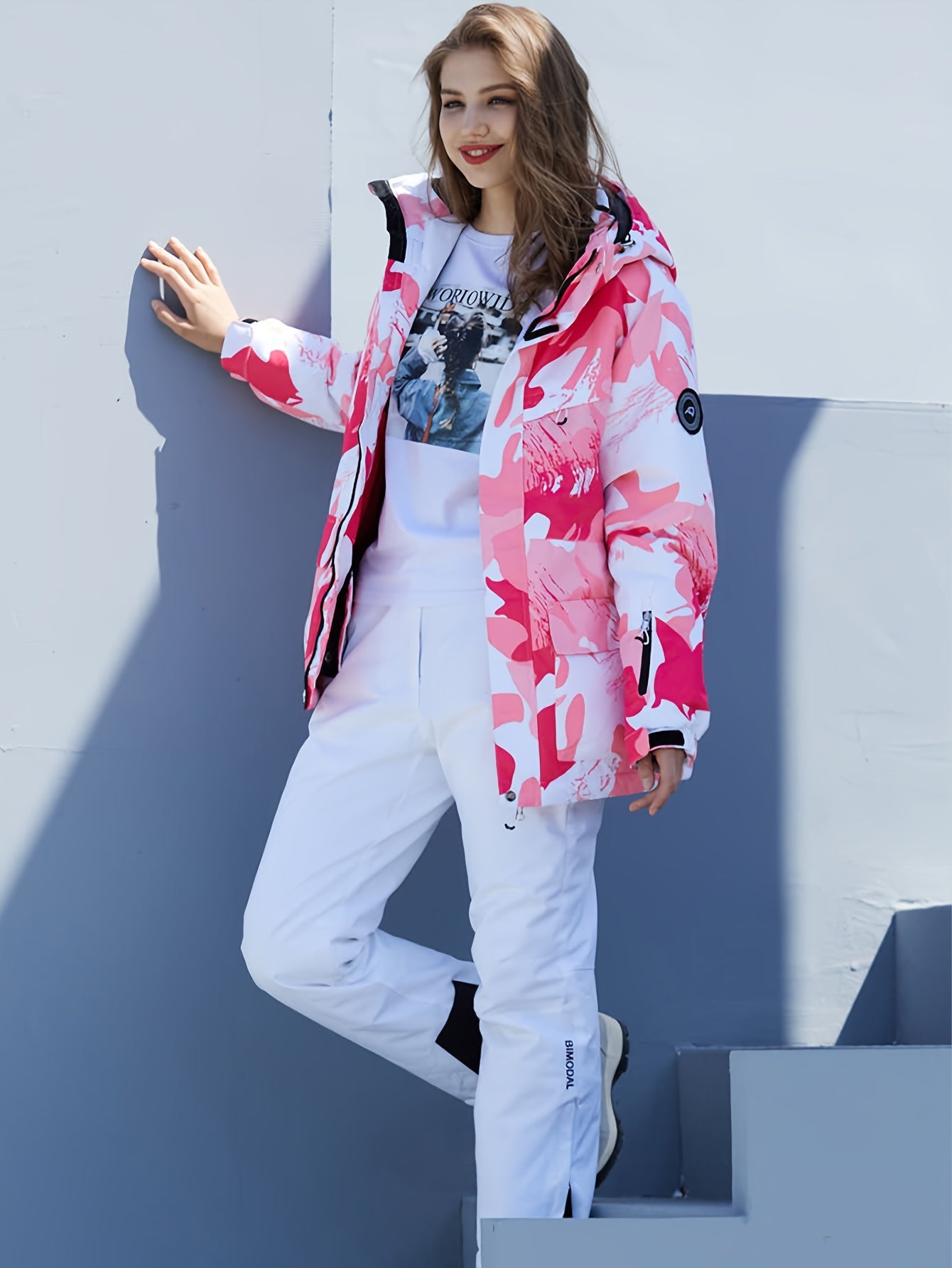 Women's Camouflage Waterproof Jacket with Detachable Hood