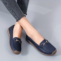 Women's Metal Decor Flat Shoes Lightweight Closed Toe Slip On Shoes