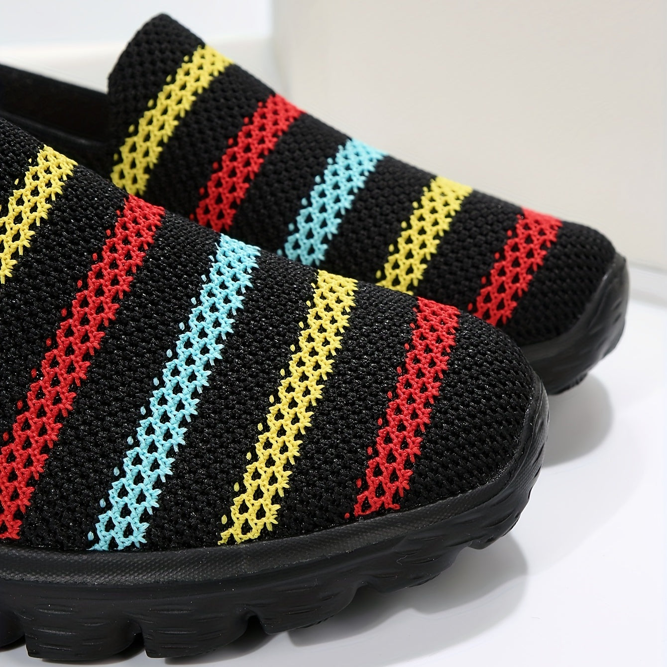 Women's Striped Non-slip Walking Shoes Comfortable Sports Shoes