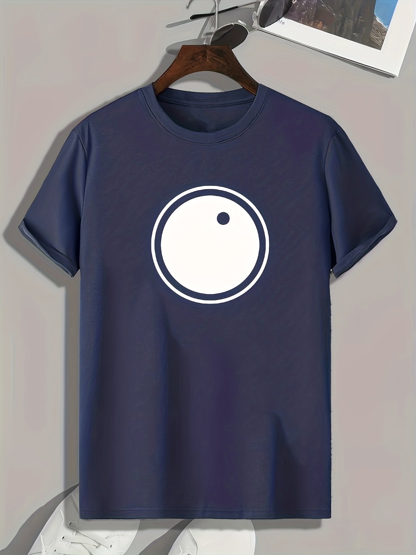 Geometric Pattern Print Men's Sports T-Shirt - Comfy & Stylish