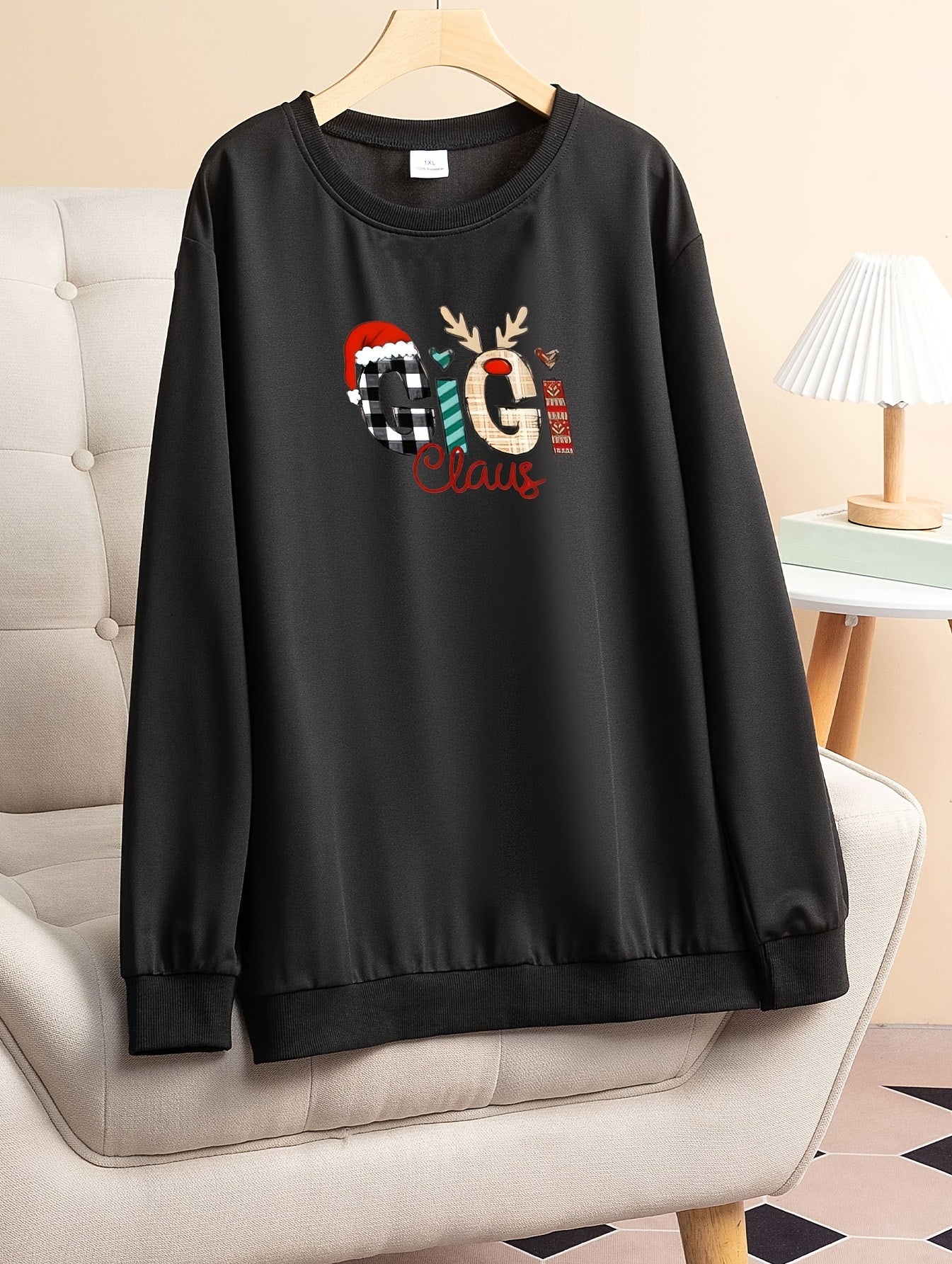 Christmas Lounge Top Women's Plus Christmas Letter Graphic