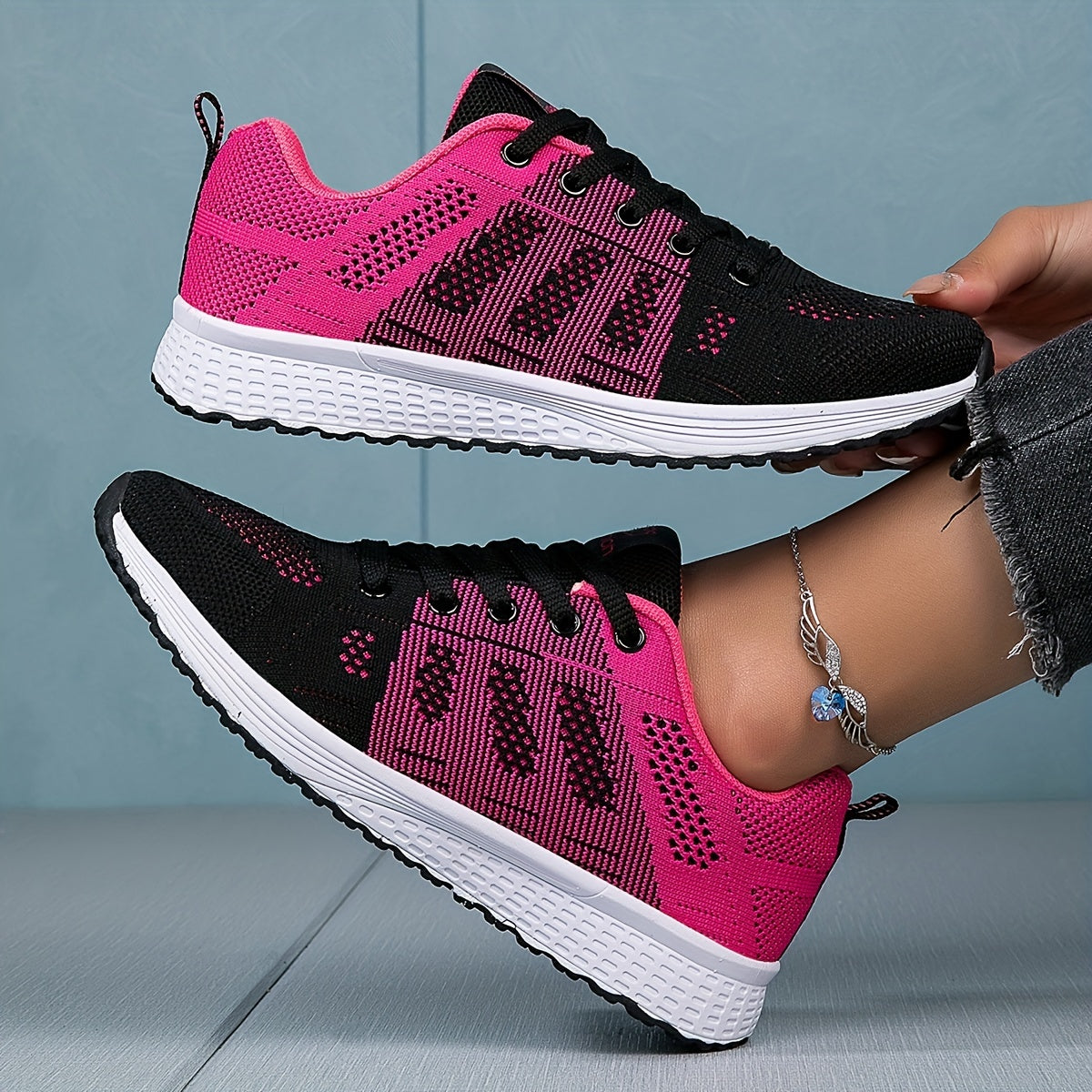 Women's Running Shoes Flying Woven Lace Up Sneakers