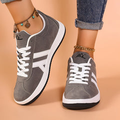 Women's Lightweight Lace Up Travel Shoes