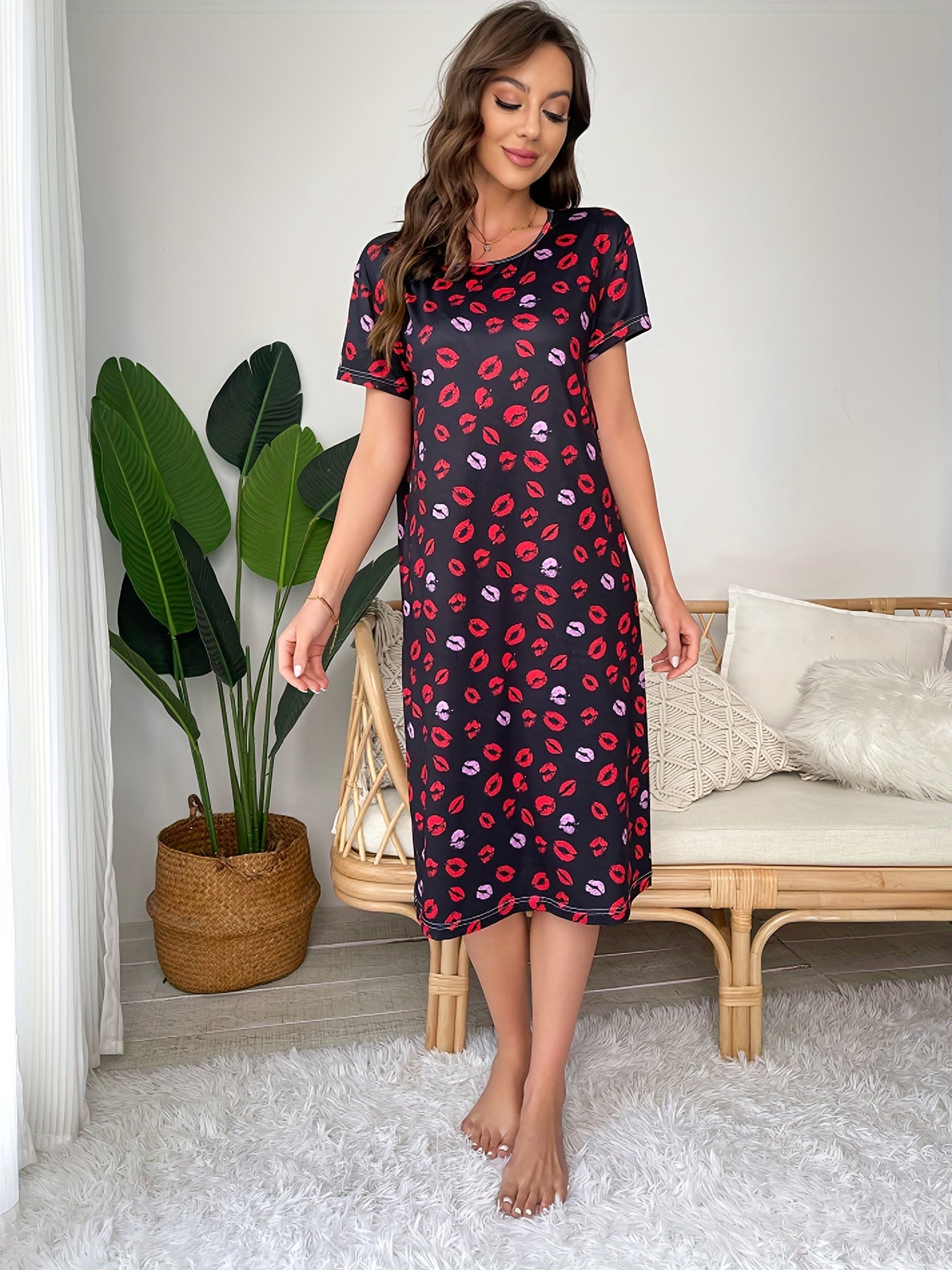Lip Print Crew Neck Nightdress Short Sleeve Sleep Dress Women's Sleepwear
