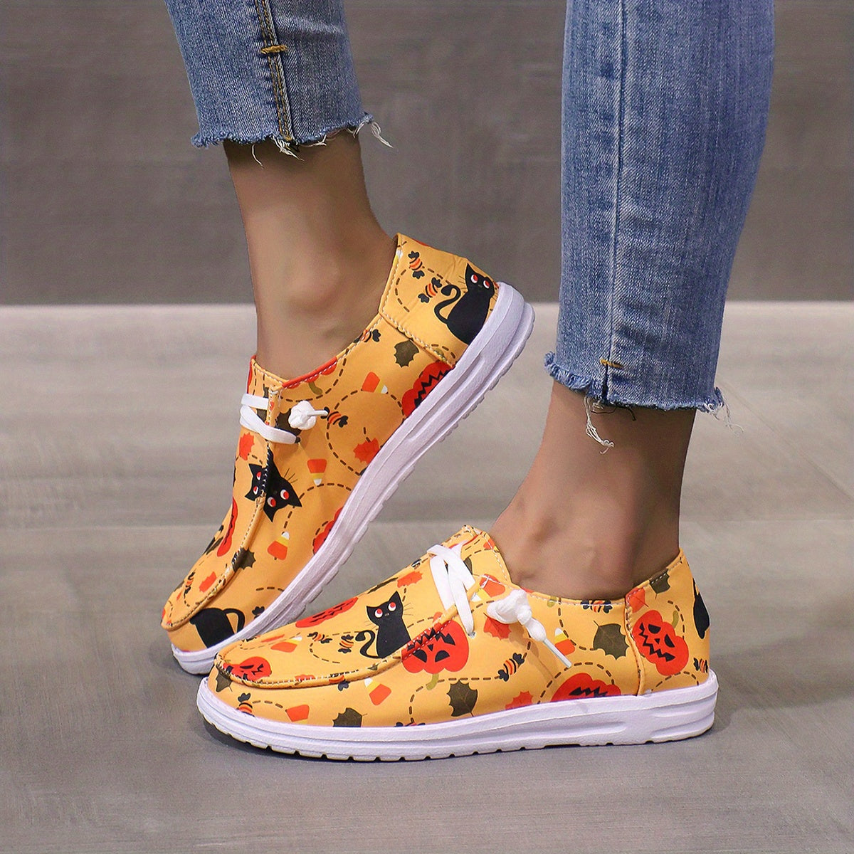 Scary Cat Pumpkin Print Slip On Sneakers Lightweight Comfortable Boat Shoes