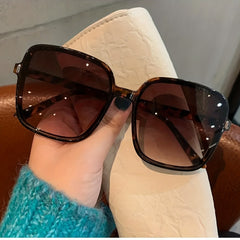 Oversized Square Frame Sunglasses for Women Men Gradient Lens Beach UV400