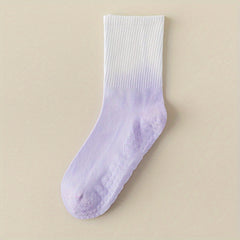 Sporty Yoga Socks Ombre Non Slip Silicone Sweat Absorption Mid Calf Socks