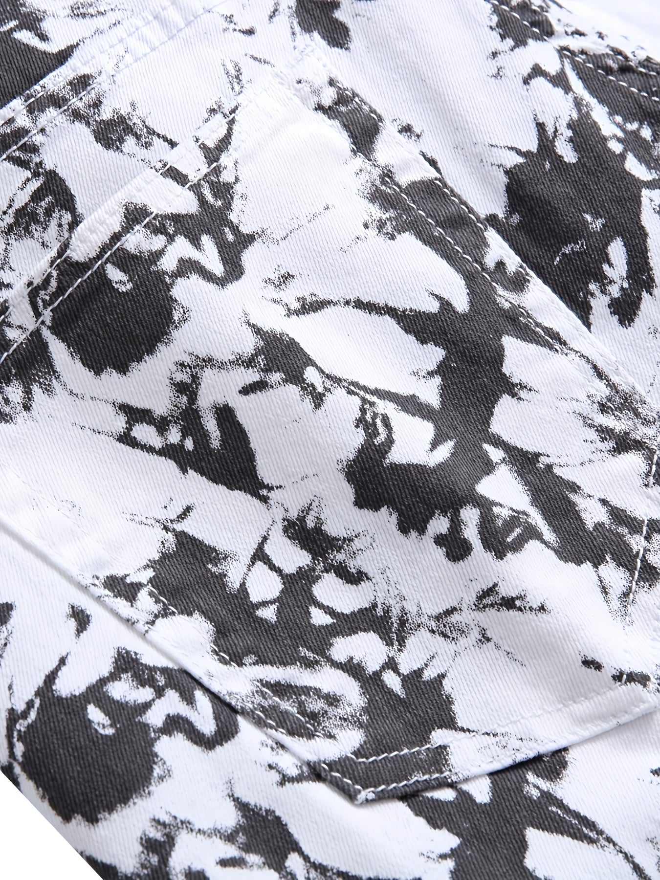 Men's Slim Fit Printed Jeans for All Seasons