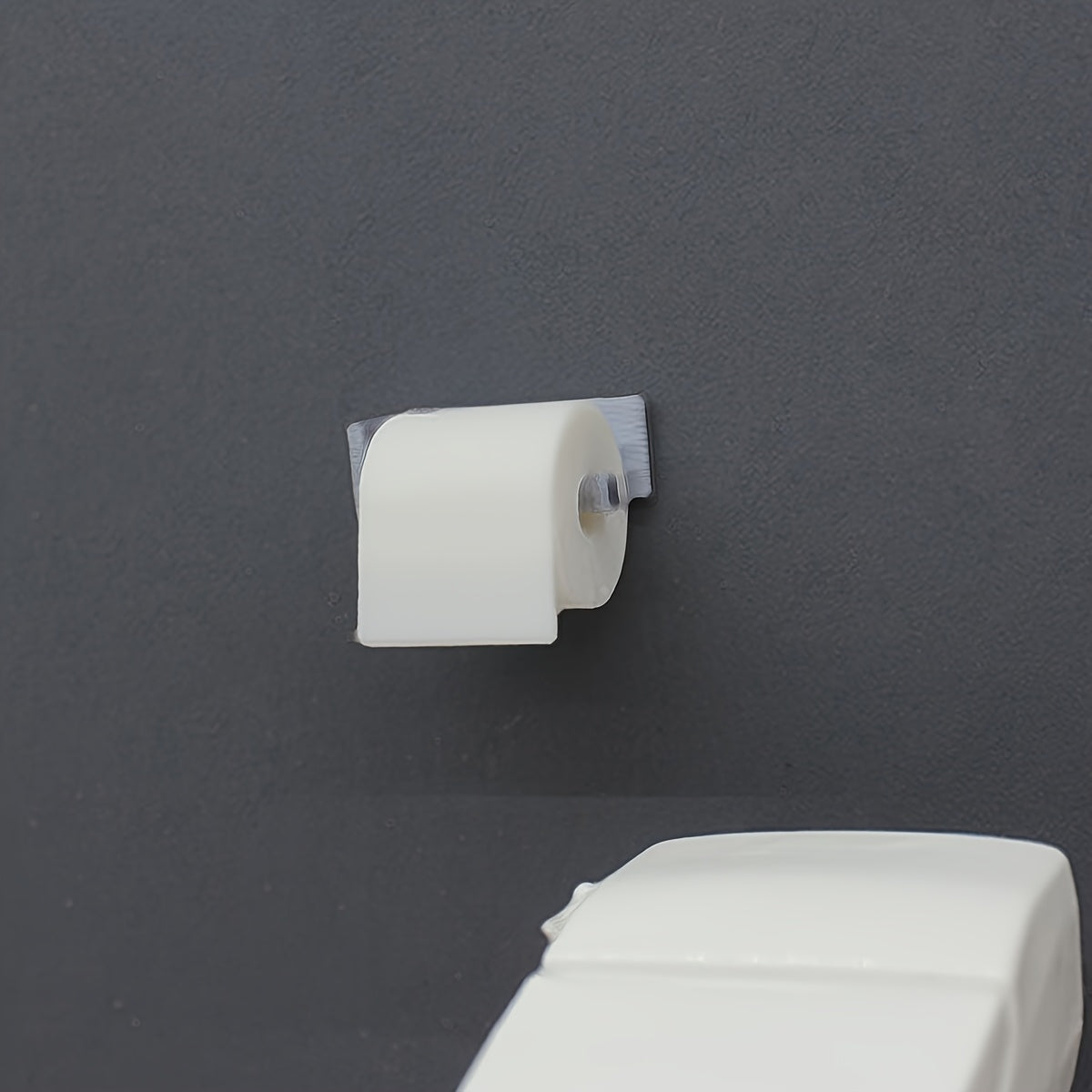 1:12 Scale Wall TP Holder with Roll & Accents for Dollhouse