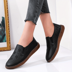 Women's Lightweight Closed Toe Slip On Shoes