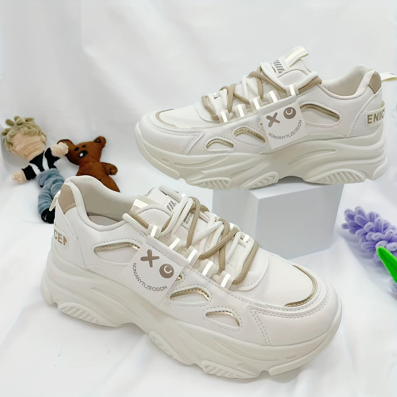 Women's Smiling Face Pattern Chunky Sneakers Lace Up Running Shoes Platform
