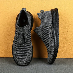 Men's Lightweight Slip On Casual Shoes For Traveling