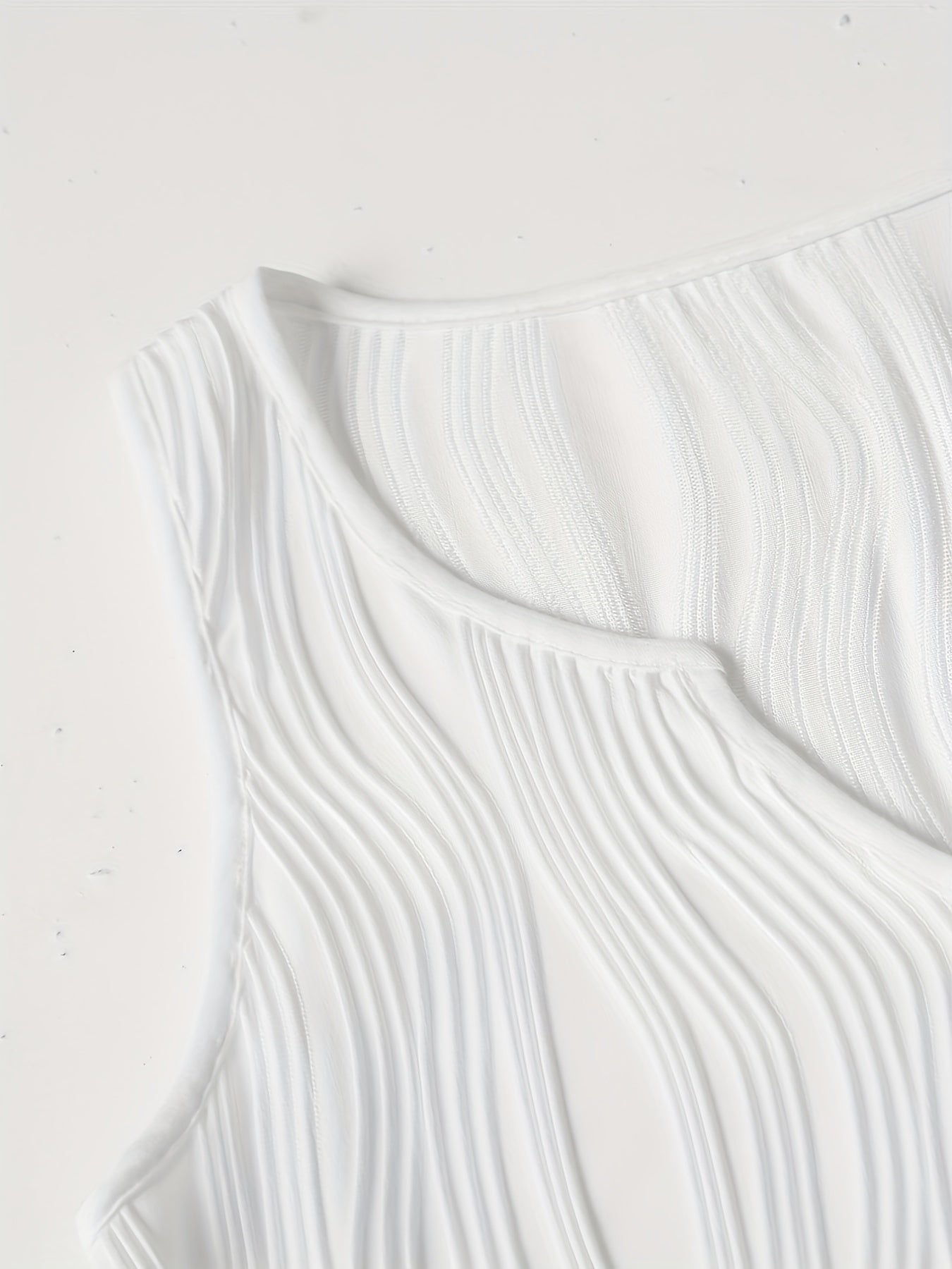 Solid Crinkle Notched Neck Tank Top