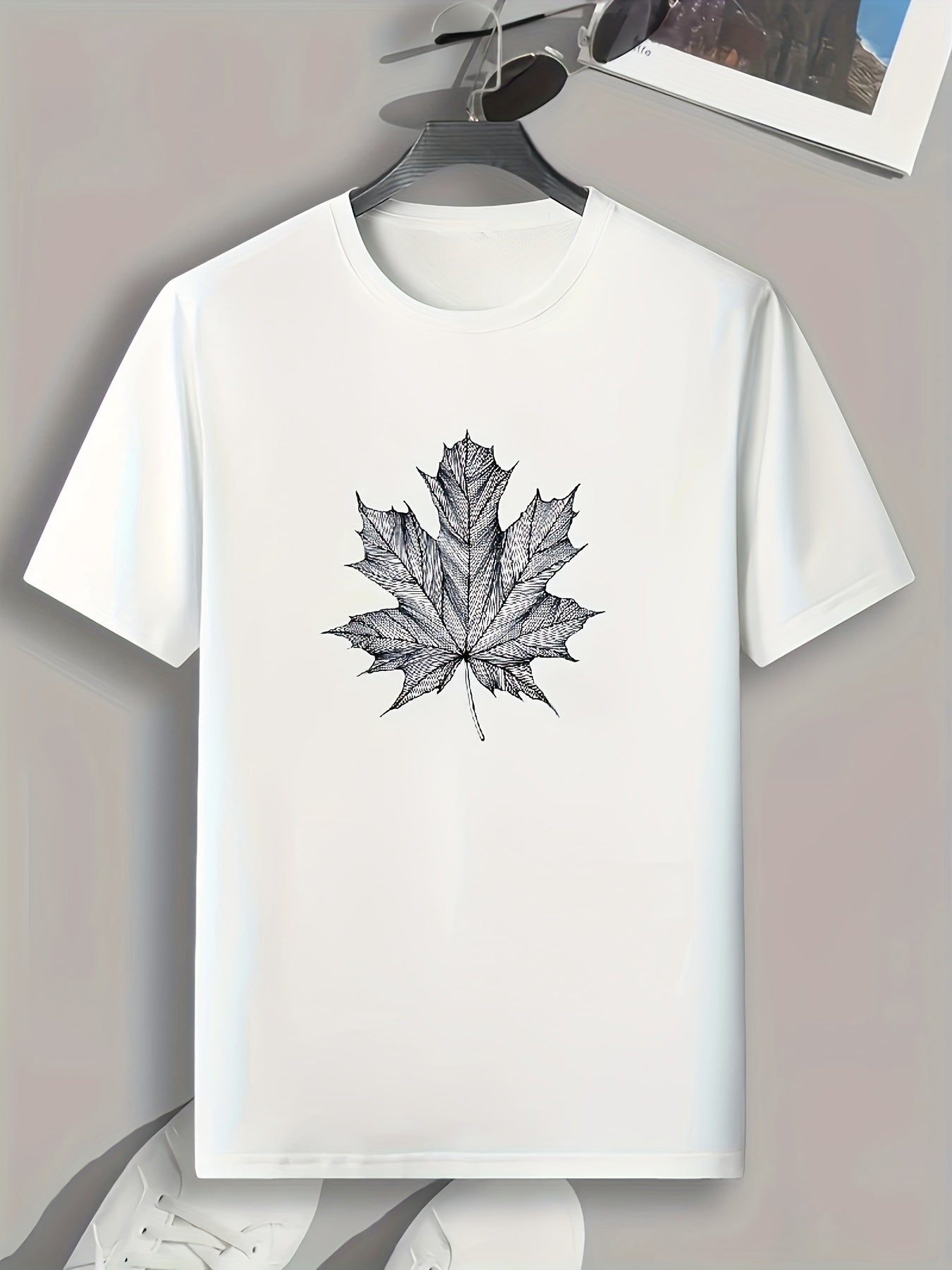 Leaf Print Graphic Tee for Men Summer Casual Comfy T-shirt
