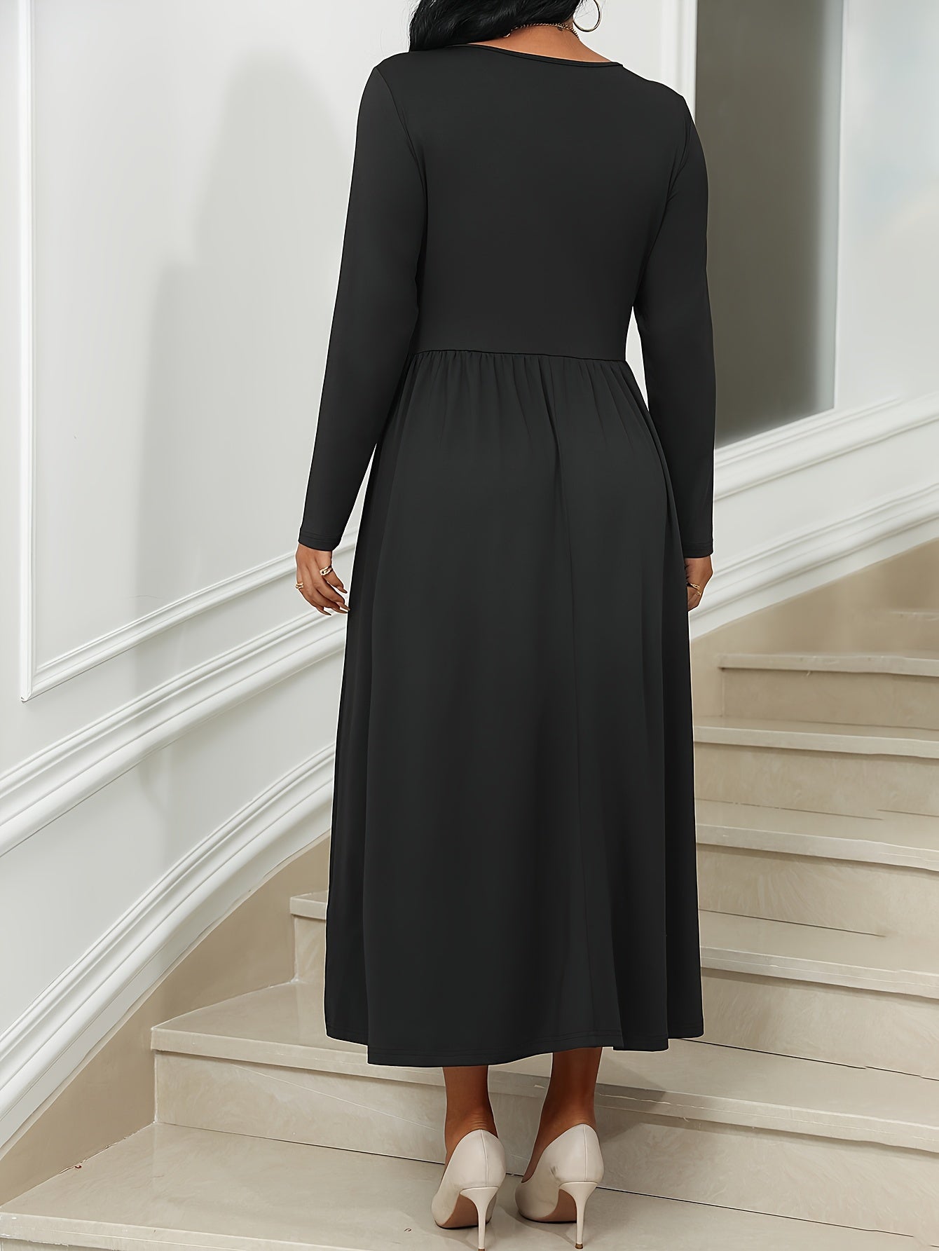 Maxi Dress Long Sleeve Round Neck Solid