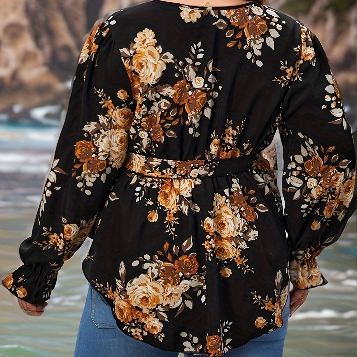 Plus Size Romantic Blouse Women's Plus Floral Print Long Sleeve
