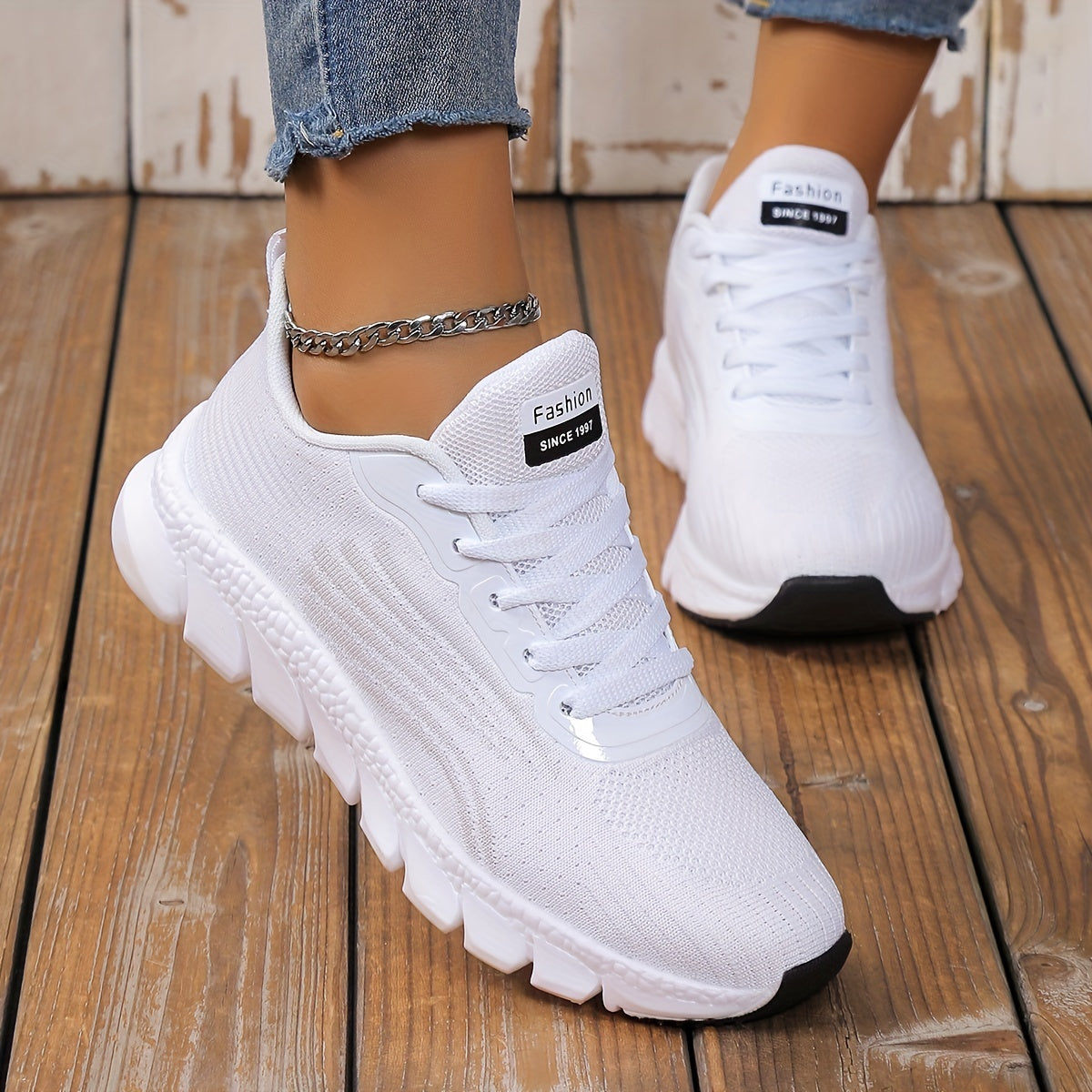 Women's Breathable Running Shoes Lace up Non Slip Sports Sneakers