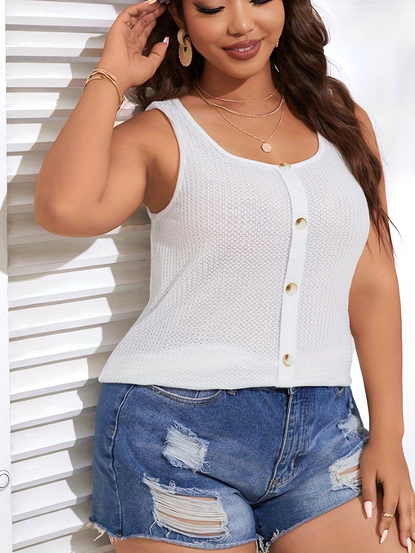 Casual Tank Top Round Neck Button Decor Semi Sheer Medium