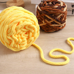 6 Pack Chunky Knit Yarn & Bear Accessories Set for DIY Arts