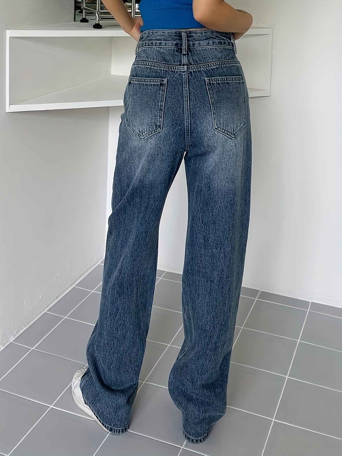 Star Print Washed Straight Leg Jeans Zipper Button Closure