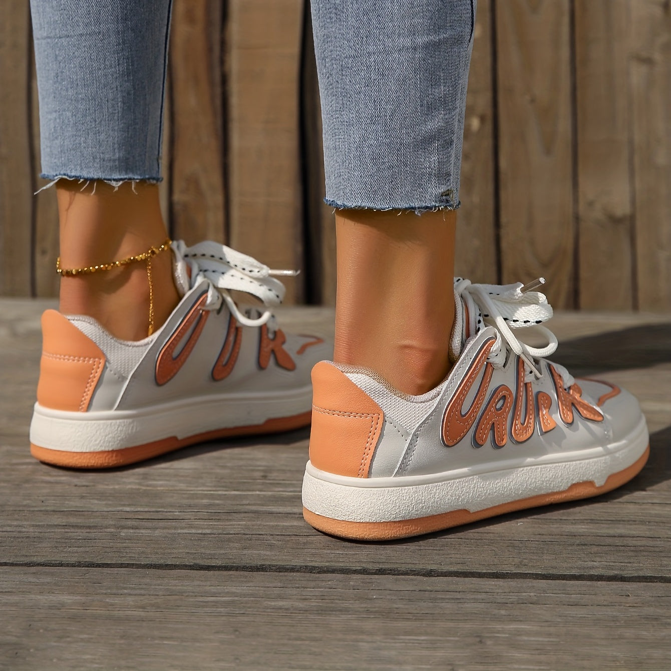 Women's Faux Leather Skate Shoes Non Slip Low Top Casual Walking Shoes