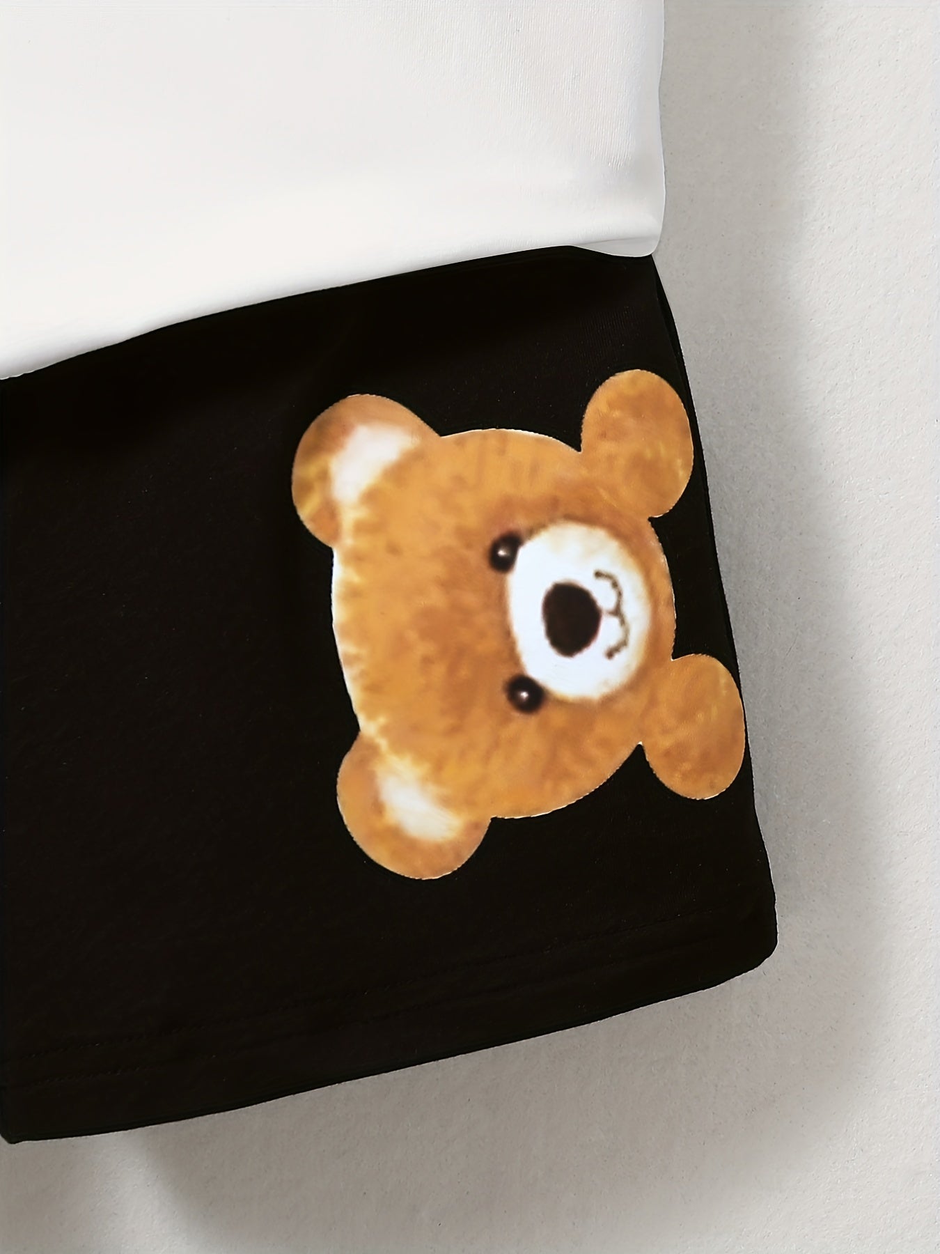 2pcs Bear Graphic Print T-shirt & Shorts Set for Summer