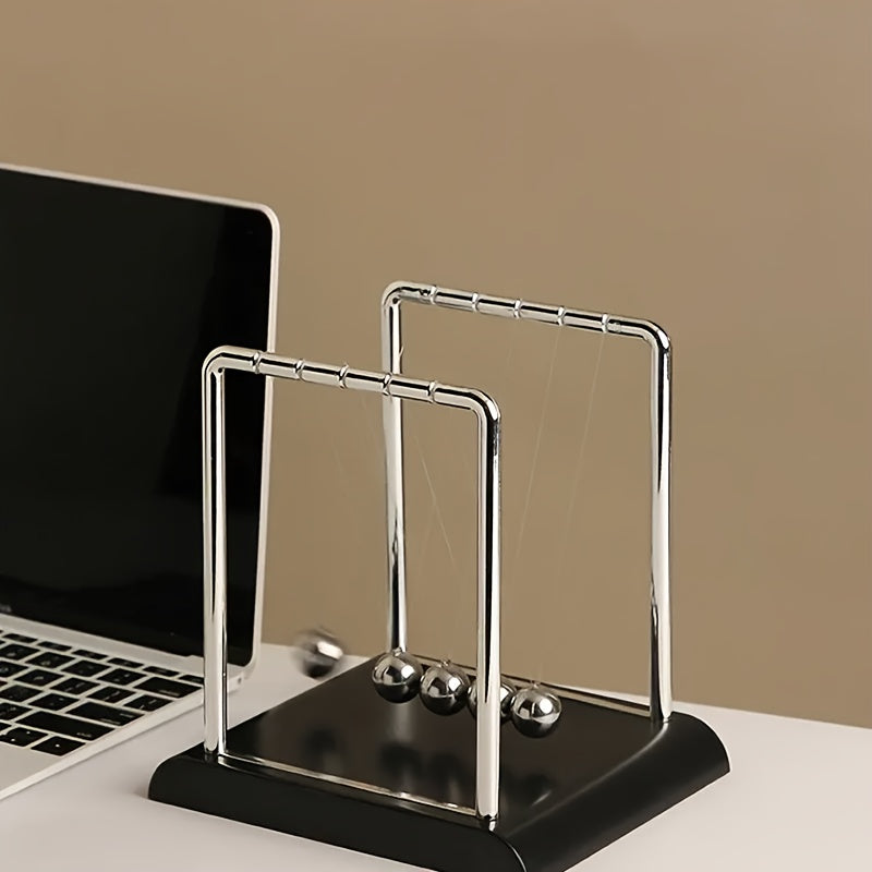 Newton's Cradle Portable Science Toy PP Material 5 Metal Balls